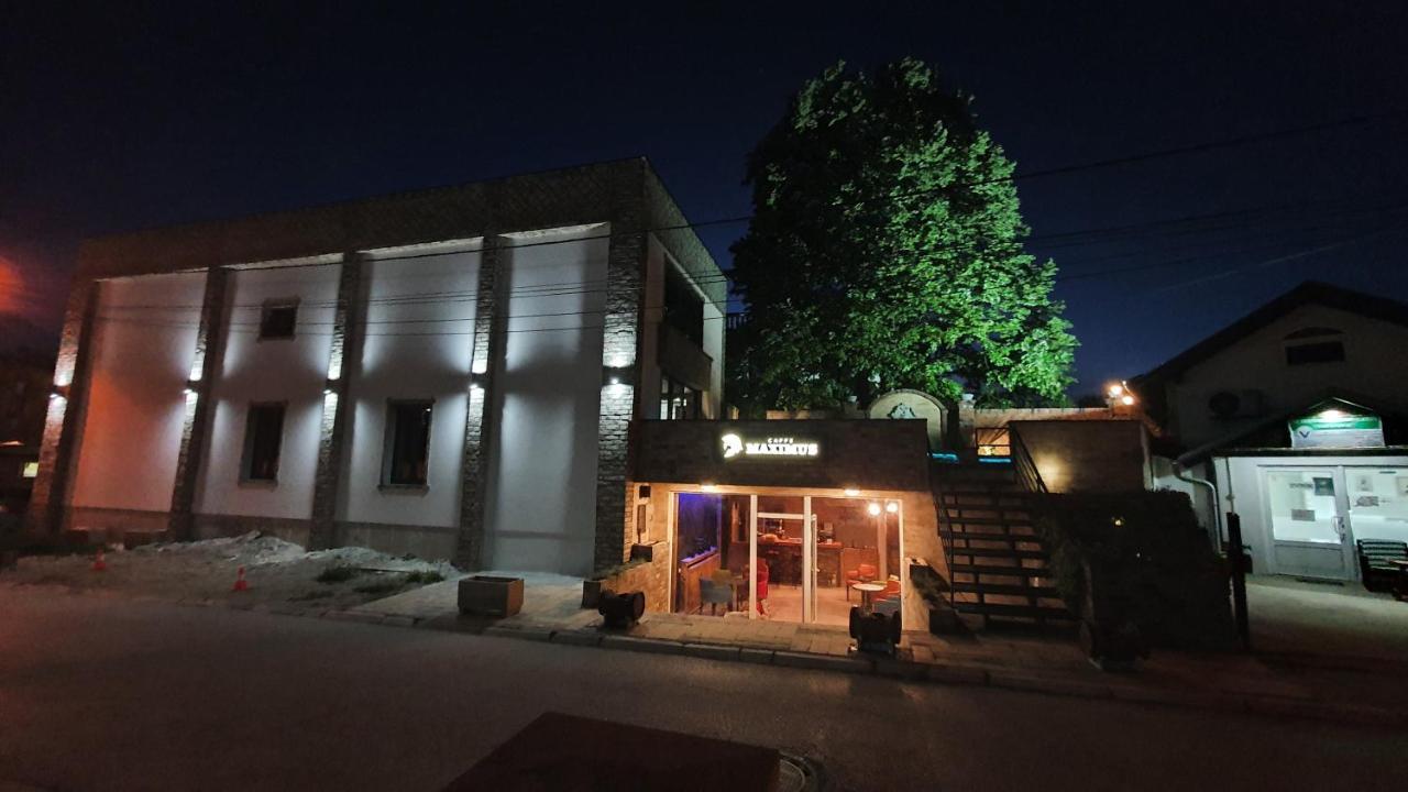Castello Inn Smederevska Palanka Bagian luar foto