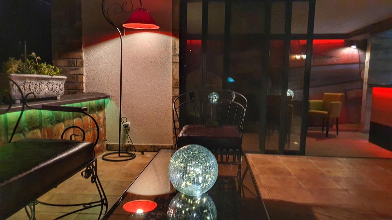 Castello Inn Smederevska Palanka Bagian luar foto