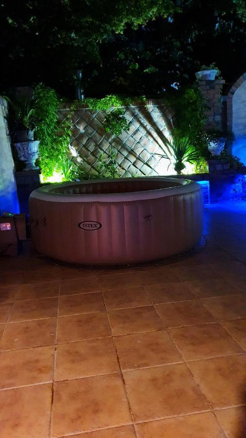 Castello Inn Smederevska Palanka Bagian luar foto
