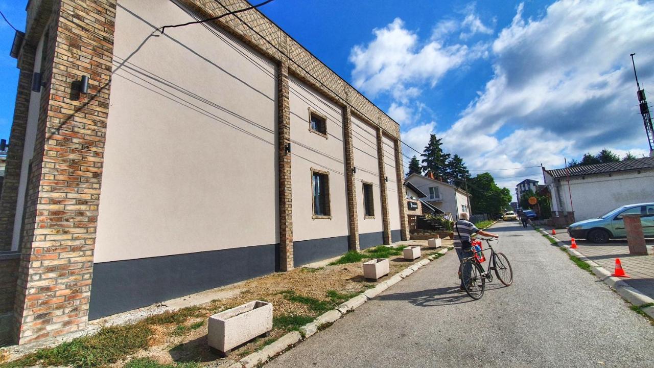 Castello Inn Smederevska Palanka Bagian luar foto