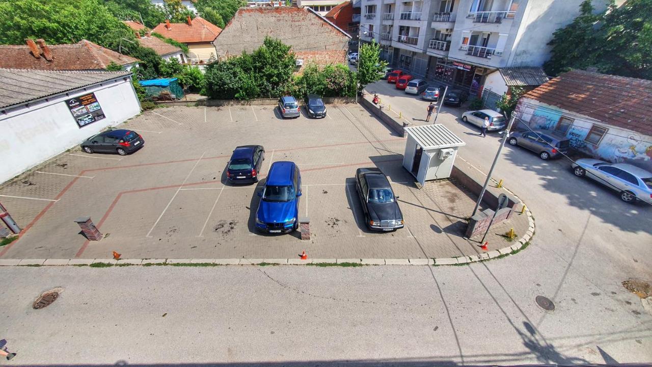 Castello Inn Smederevska Palanka Bagian luar foto